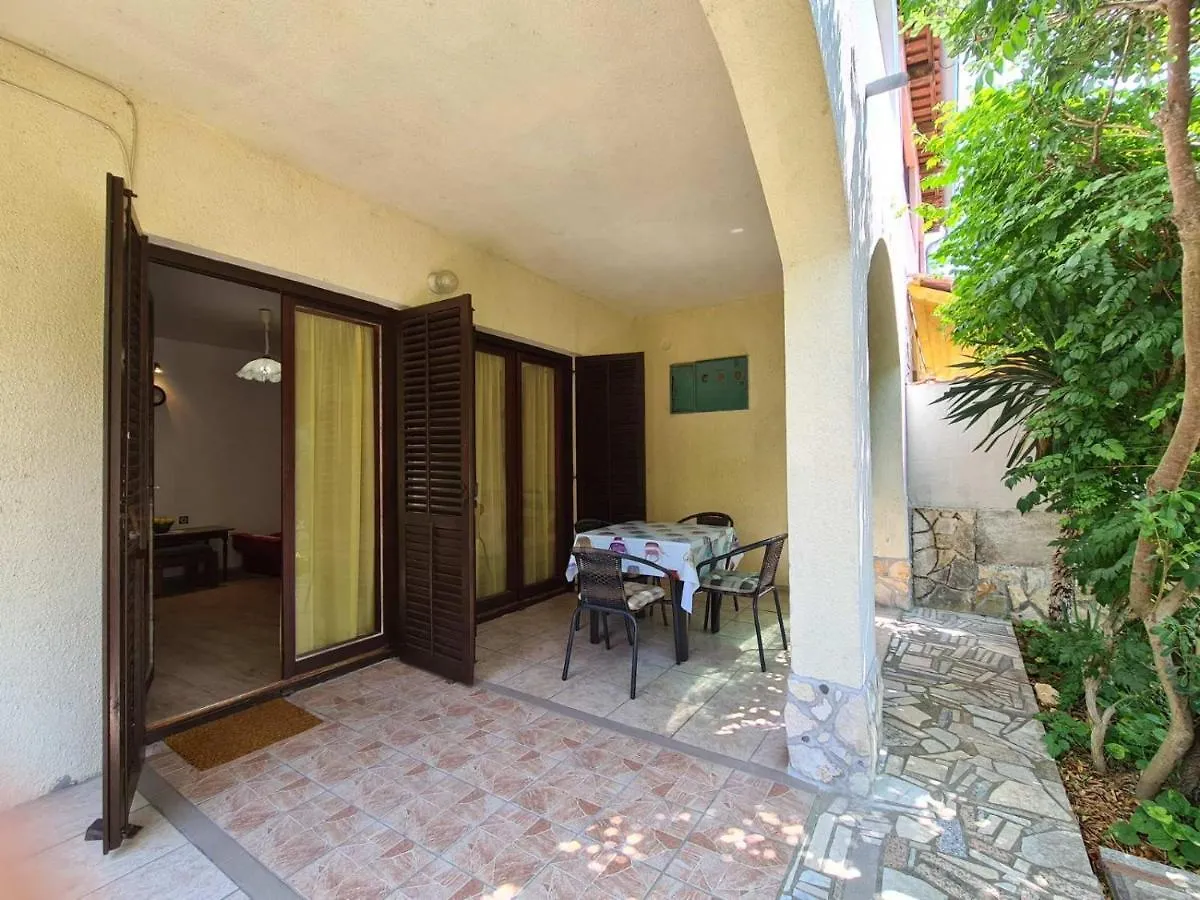 Apartments Zlatko 1397 Štinjan
